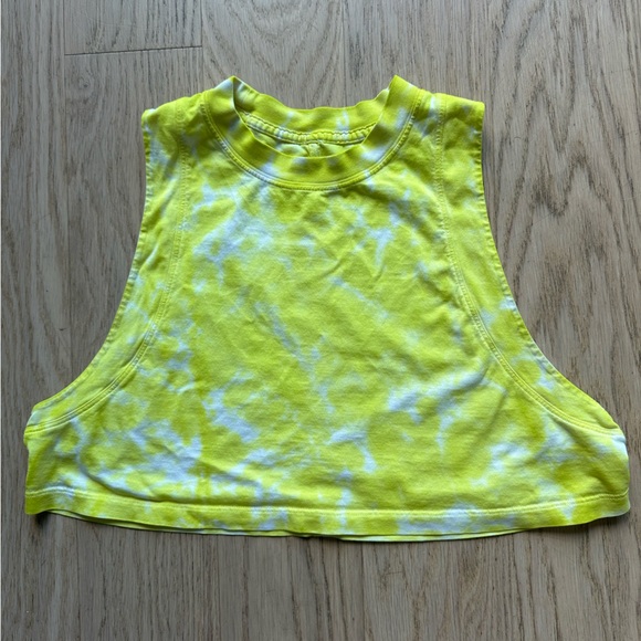 Lulu Lemon Crop Top - Yellow Tie-Dye - Picture 1 of 2